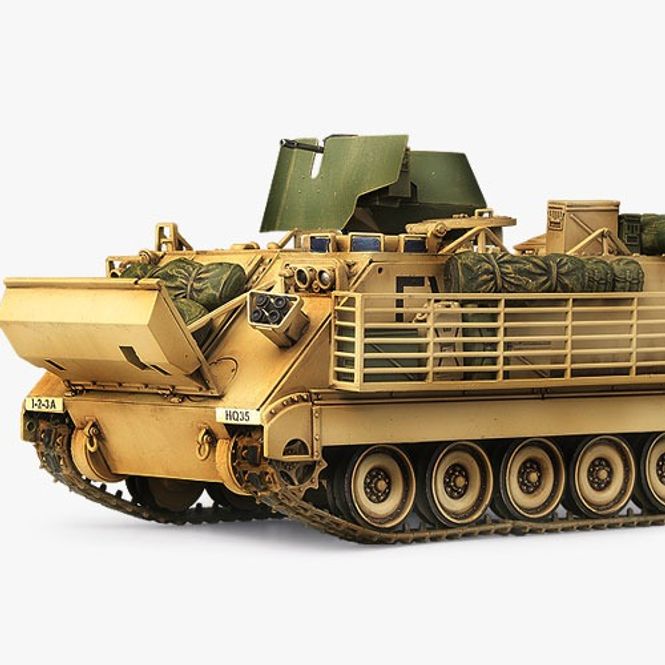 Huvudbild Academy M113 Iraq War 1/35