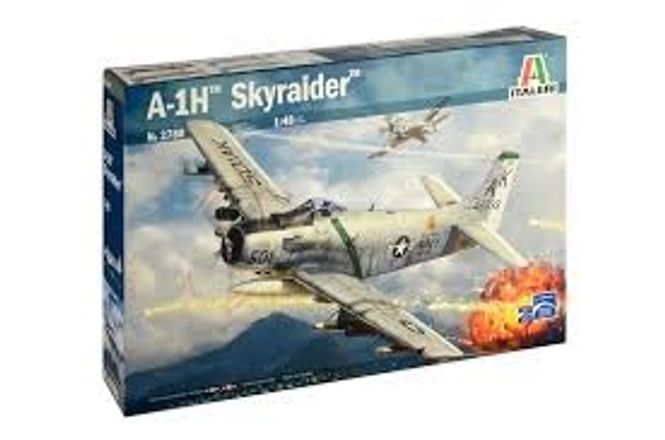 Huvudbild SKYRAIDER A-1H SKALA 1:48