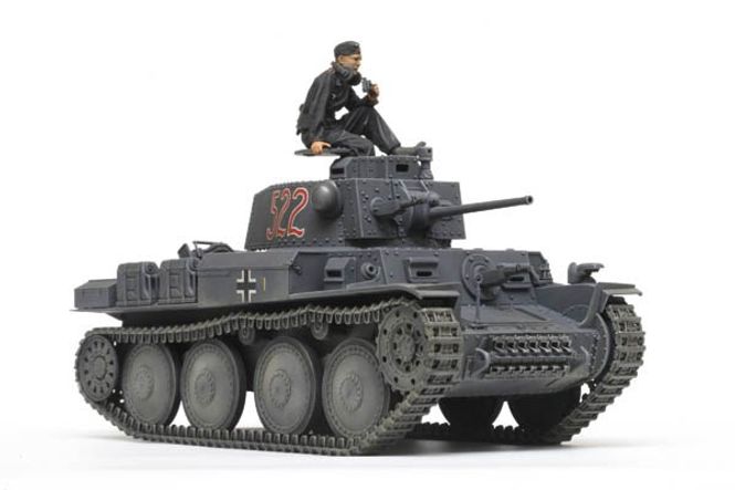 Huvudbild GERMAN LIGHT TANK PANZERKAMPFWAGEN 38 (t) AUSF. ...