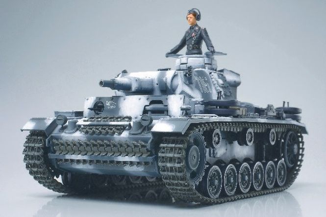 Huvudbild GERMAN PANZERCAMPFWAGEN III AUSF. N. MED 1 FIGUR. ...