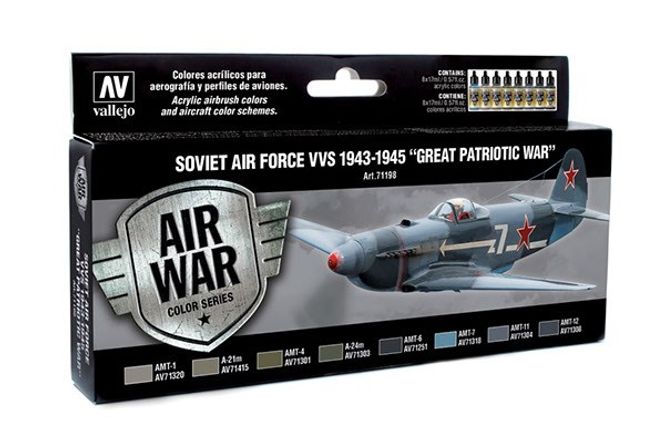 Huvudbild SOVIET AIR FORCE 1943-1945. 8 X 17 ML. MODEL AIR.